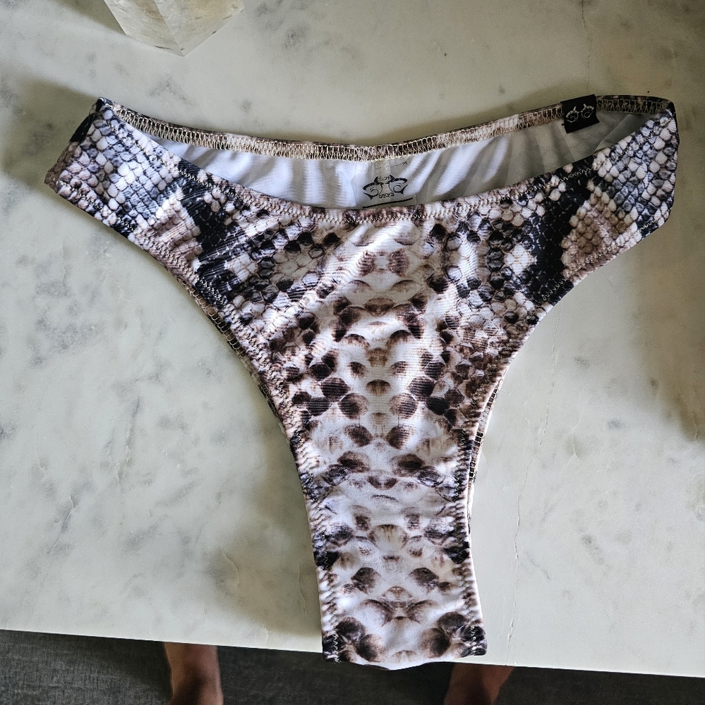 Womens Bikini Bottom Polewear Pole Shorts